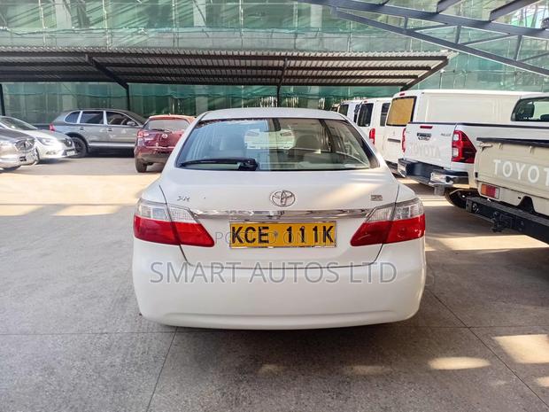 Toyota Premio 2008 White