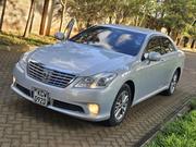 Toyota Crown 2012 Silver for sale
