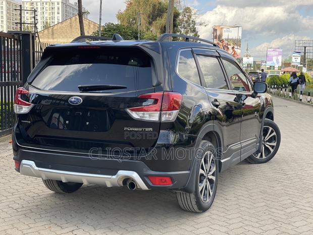 Subaru Forester Premium AWD 2019 Black