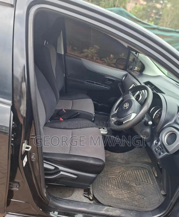 Toyota Vitz 2012 Black
