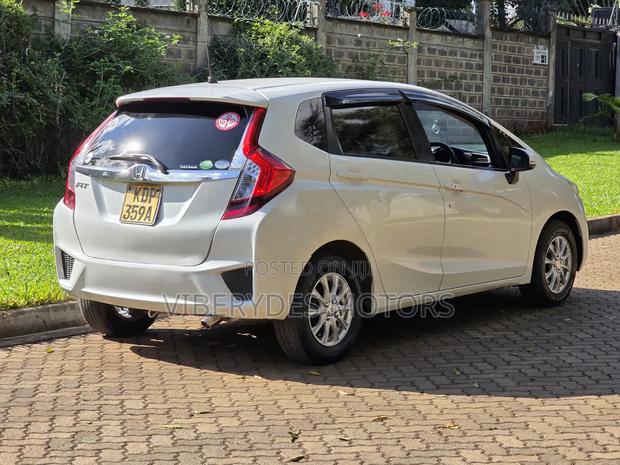 Honda Fit 2016 White
