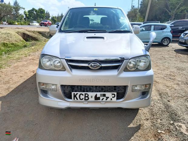 Daihatsu Terios 2007 Silver