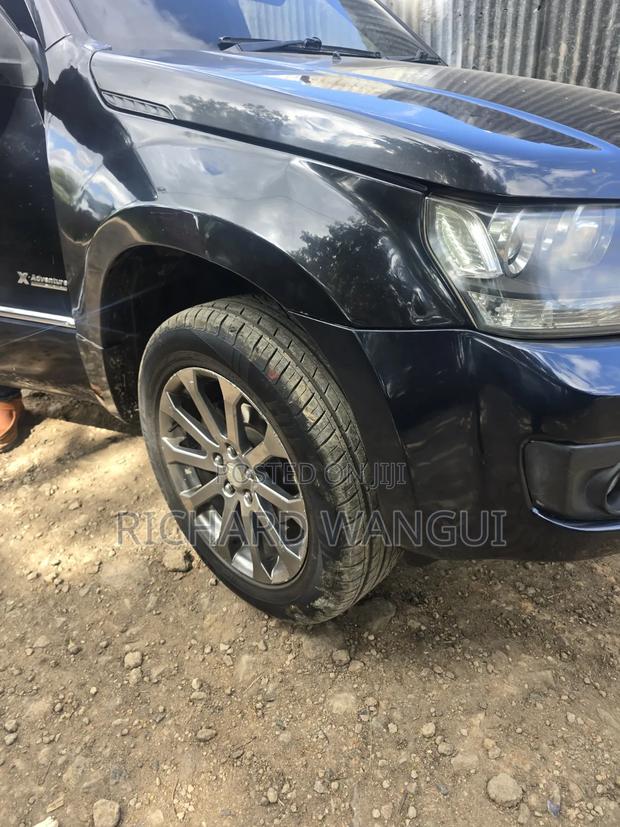 Suzuki Escudo SV Premium 2014 Black