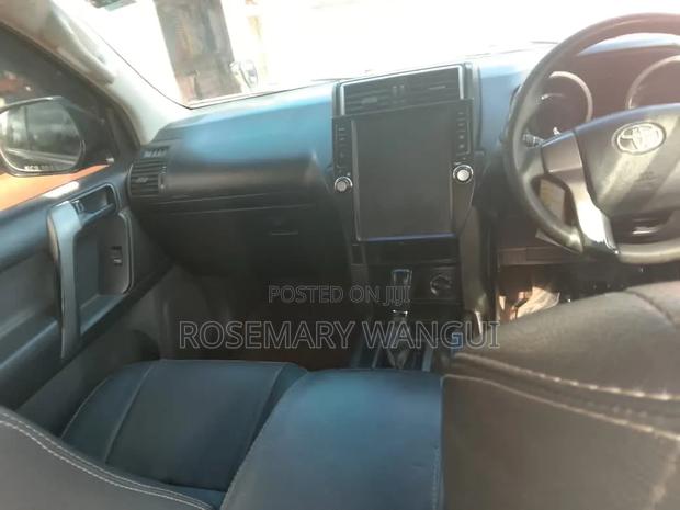 Toyota Land Cruiser Prado 2013 Black