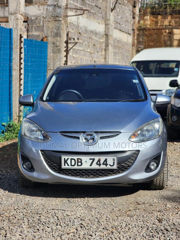 Mazda Demio 2013 Silver