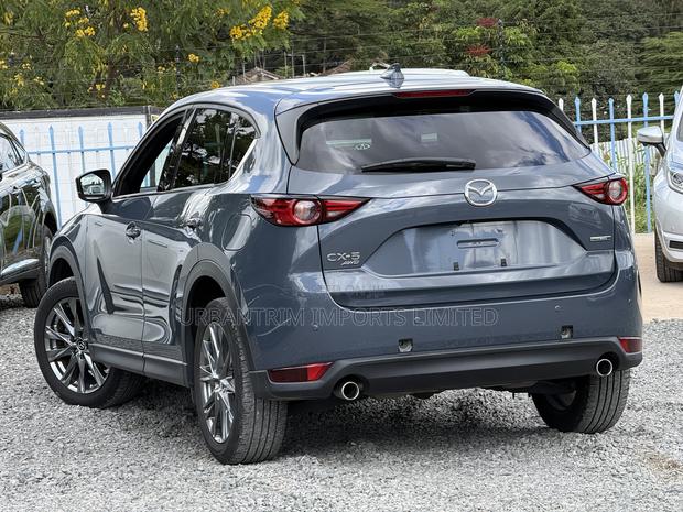 Mazda CX-5 2.2 Diesel FWD 2019 Gray
