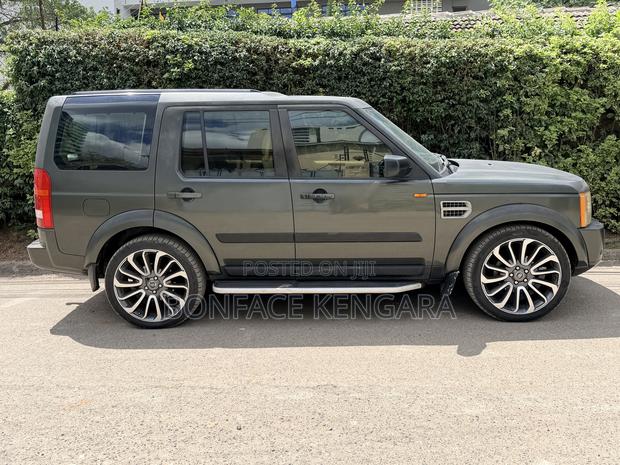 Land Rover Discovery 2006 Green