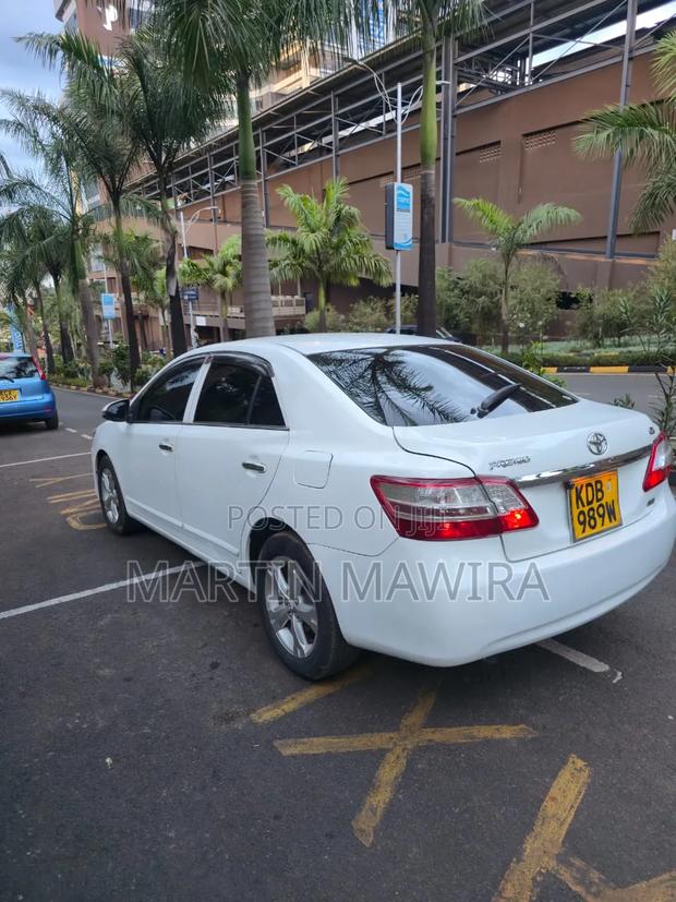 Toyota Premio 2014 White