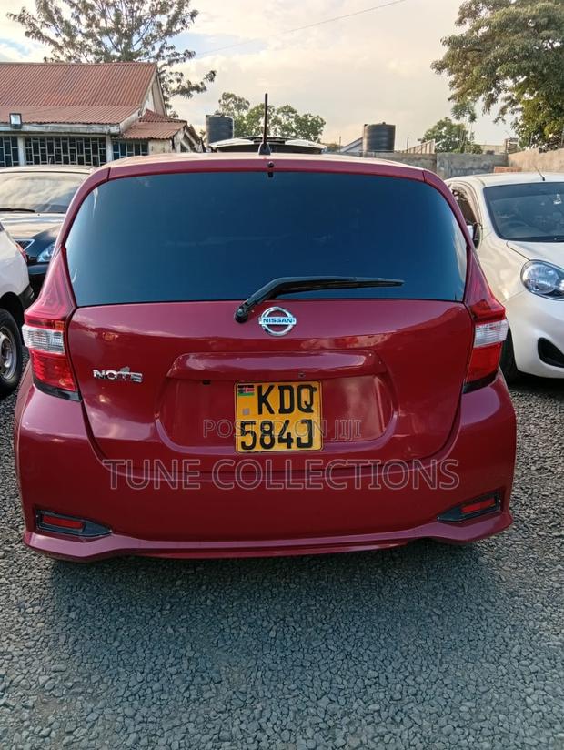 Nissan Note 2017 Red