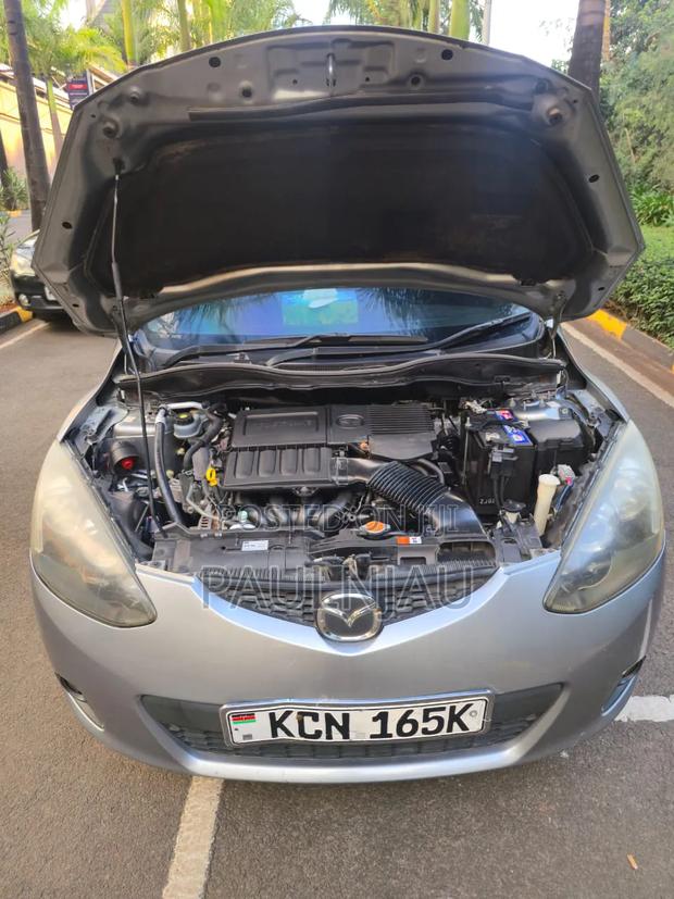 Mazda Demio 2011