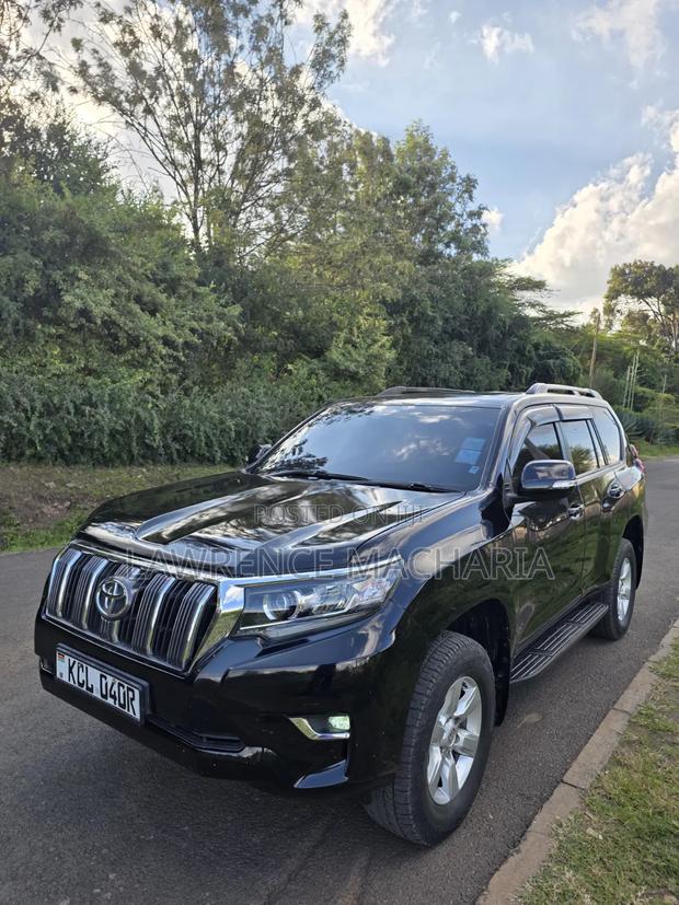Toyota Land Cruiser Prado 3.0 190hp 2017 Black