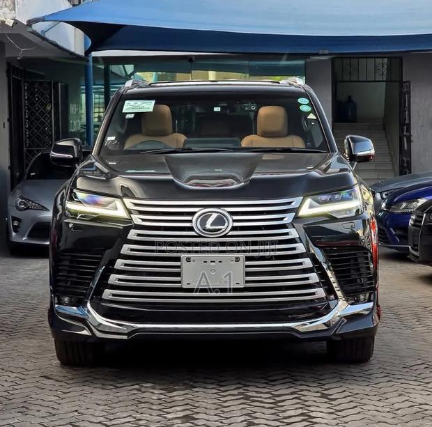 Lexus LX 600 2022 Black