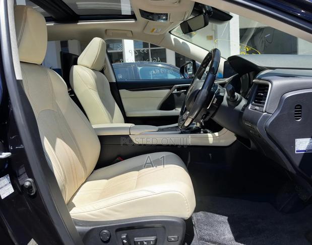 Lexus RX 300 2WD 2019 Blue