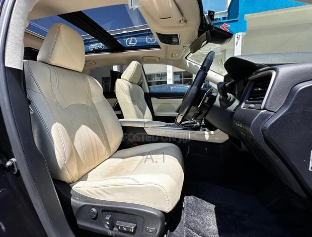 Lexus RX 300 2WD 2019 Blue
