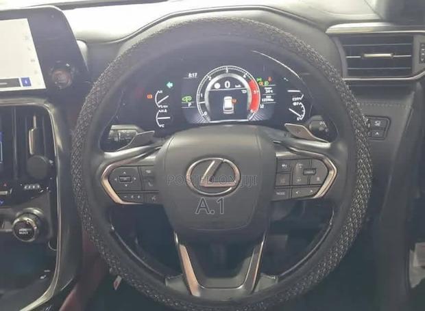 Lexus LX 500d 2023 Black