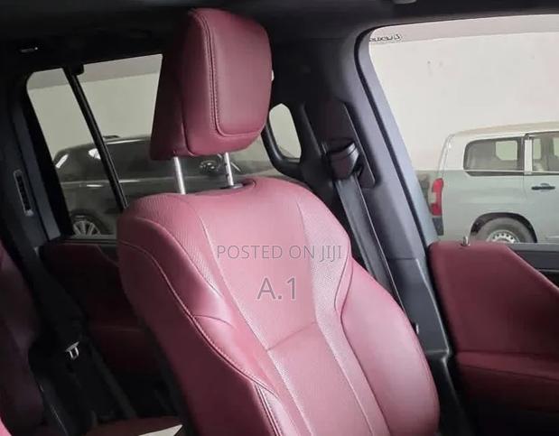Lexus LX 500d 2023 Black