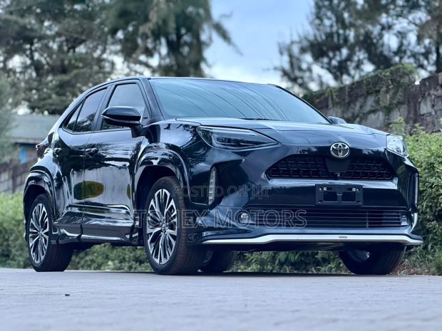 Toyota Yaris Cross 2021 Black