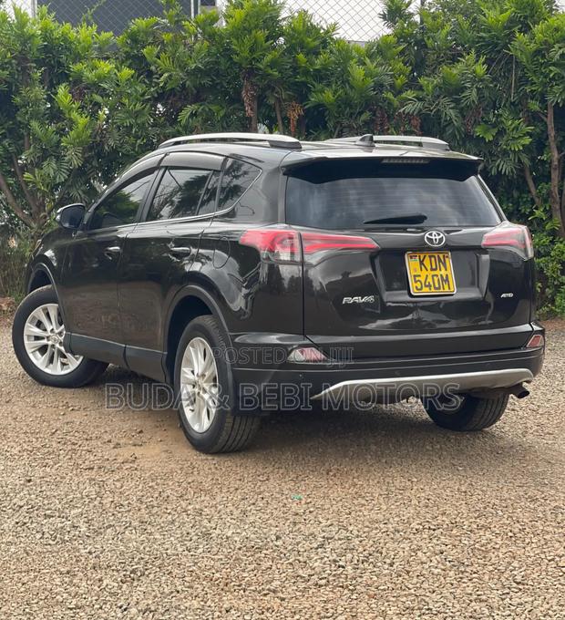 Toyota RAV4 2016 Gray