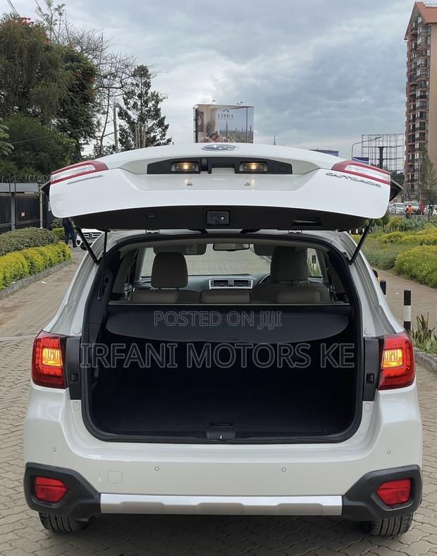Subaru Outback 2.5i AWD 2019 White