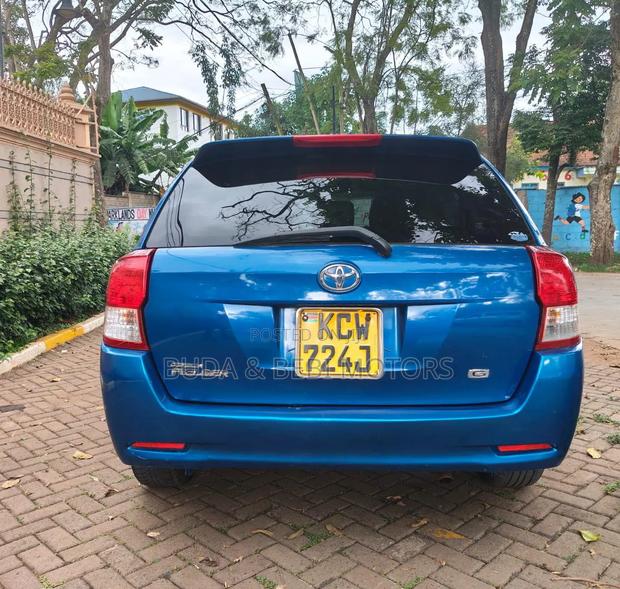 Toyota Corolla Fielder 2013 Blue