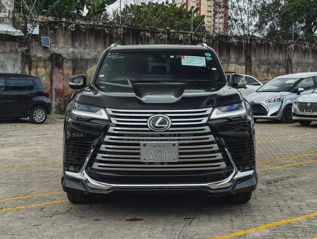Lexus LX 600 2024 Black