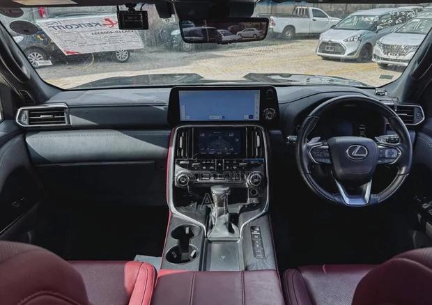 Lexus LX 600 2024 Black
