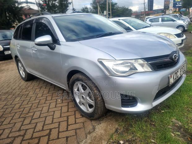 Toyota Corolla Fielder 2015 Silver