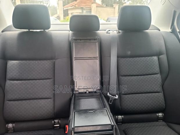 Mercedes-Benz E250 2010 Silver