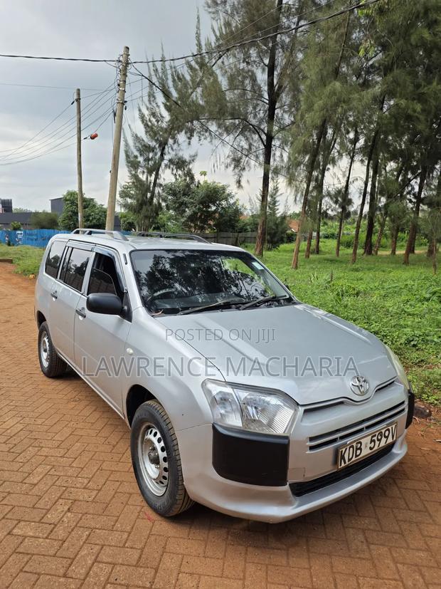 Toyota Probox 1.5 F 2WD 2015 White