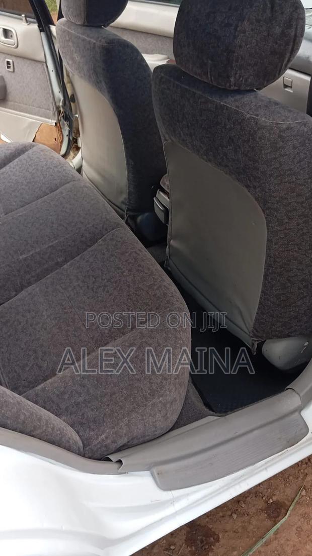 Toyota Corolla II 1999 White