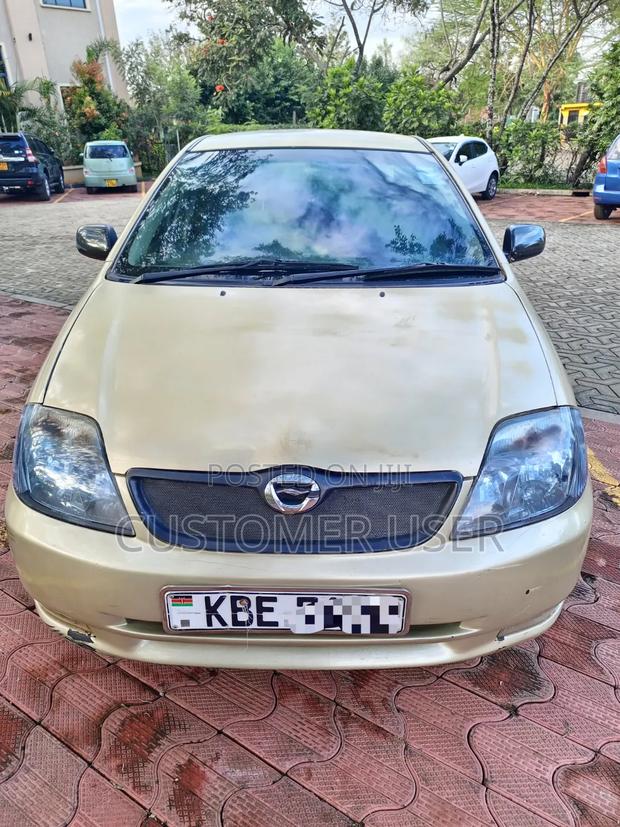 Toyota Corolla Sedan 2001 Beige
