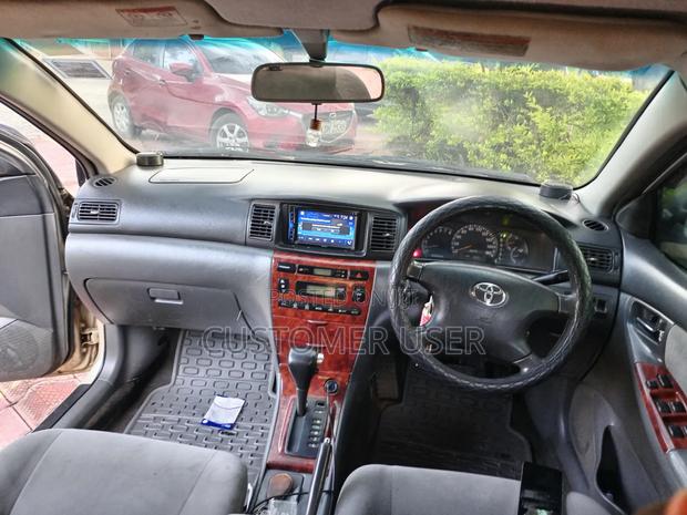 Toyota Corolla Sedan 2001 Beige