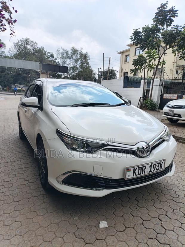 Toyota Auris 2017