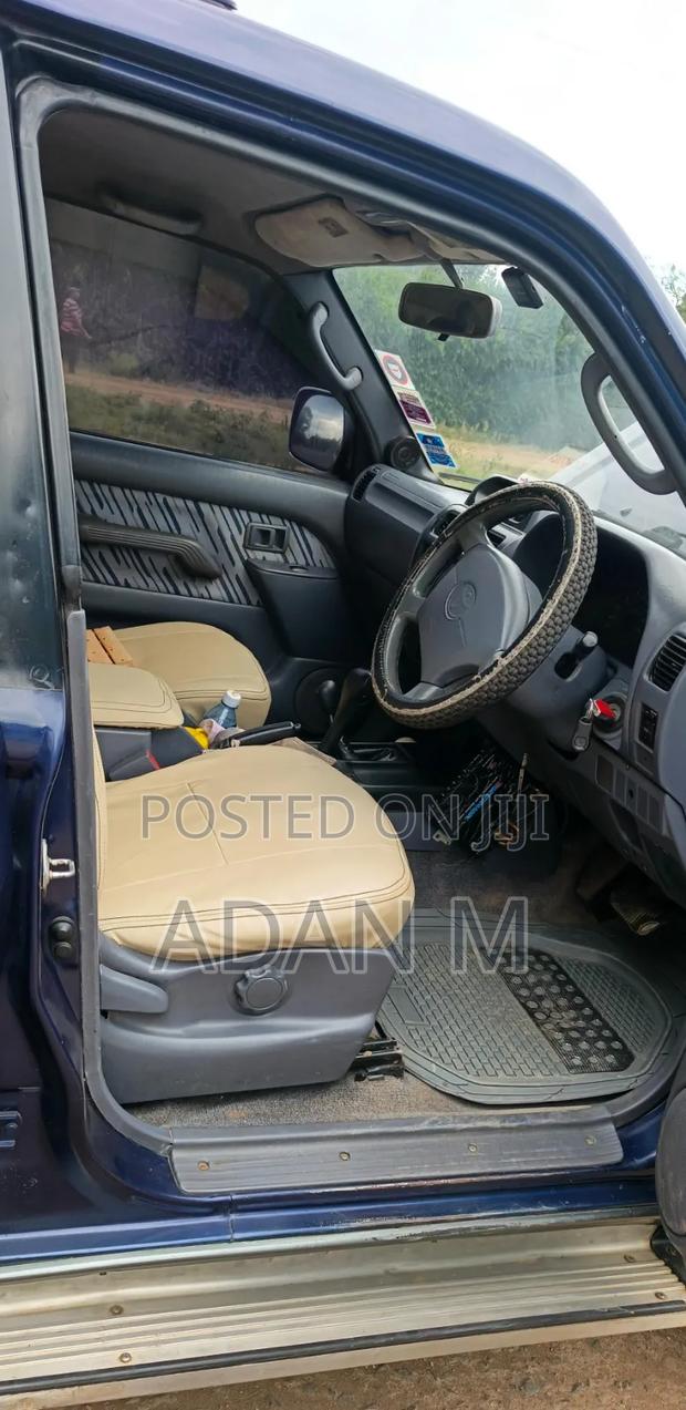 Toyota Land Cruiser Prado 1996 Black