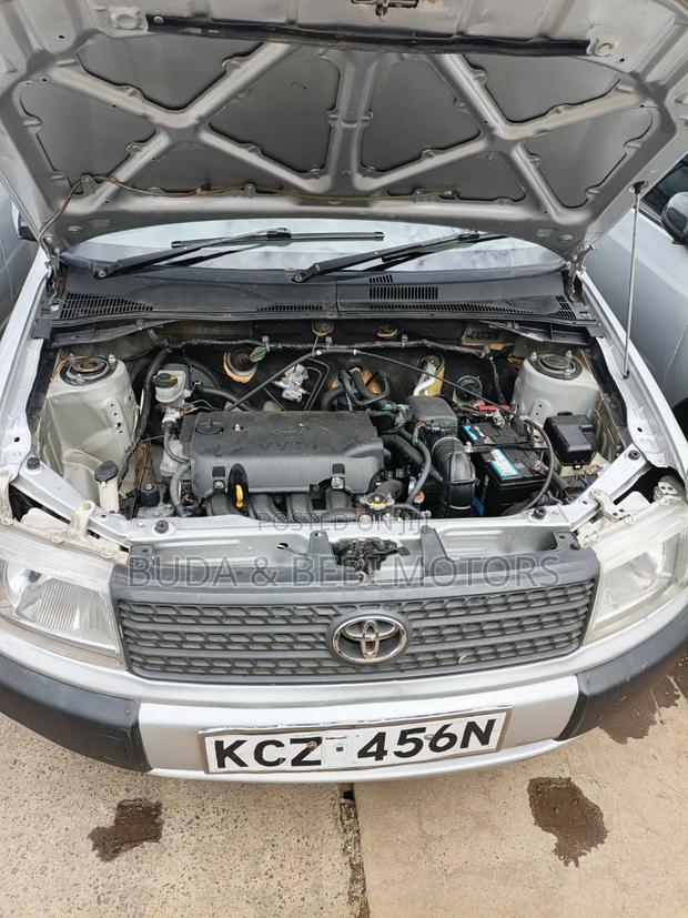 Toyota Probox 2013 Silver