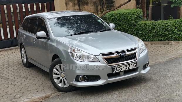 Subaru Legacy 2.0D Estate 2011 Silver