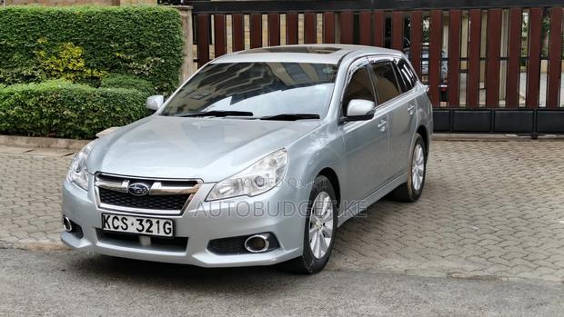 Subaru Legacy 2.0D Estate 2011 Silver