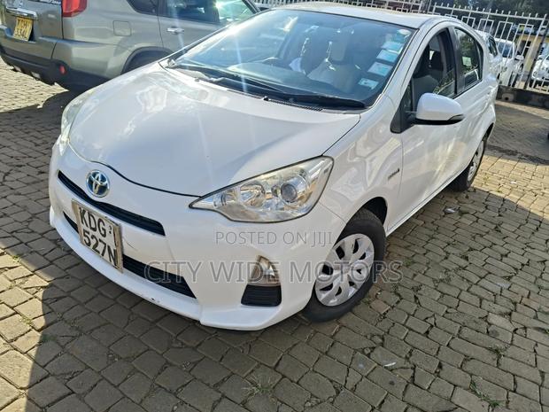 Toyota Aqua 2014 White