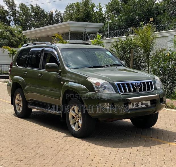 Toyota Land Cruiser Prado 3.4 5dr 2004 Green