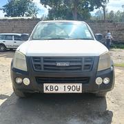 Isuzu D-MAX 2011 White for sale