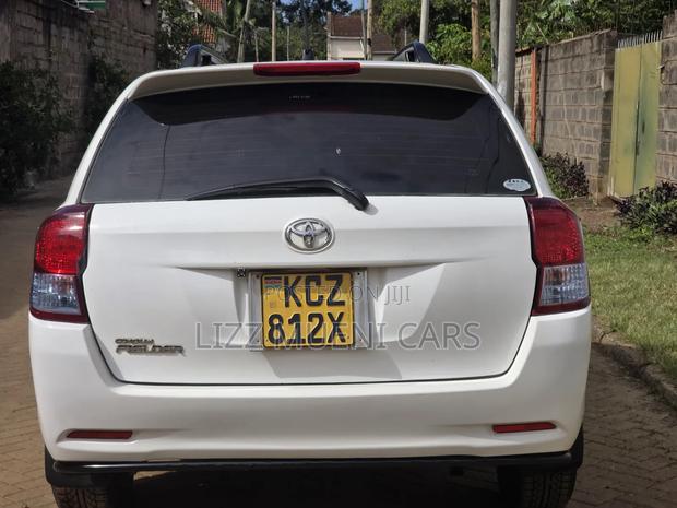 Toyota Corolla Fielder 1.5 Petrol FWD 2013 White