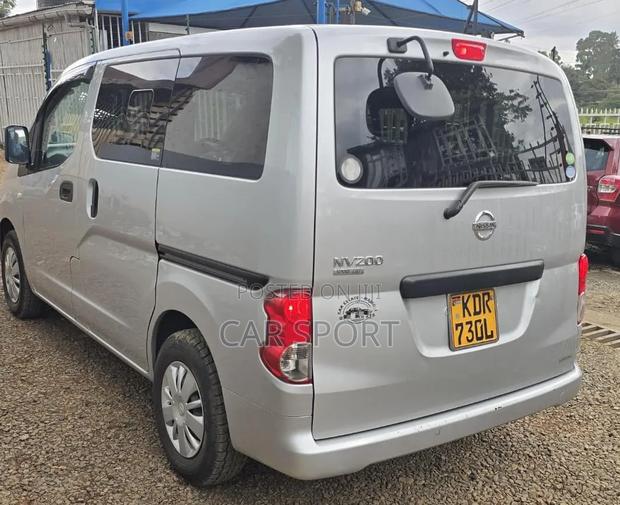 Nissan NV200 2017 Silver