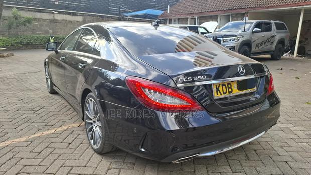 Mercedes-Benz CLS 2015 Black