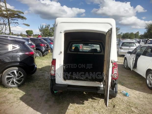 Nissan NP200 2012 White