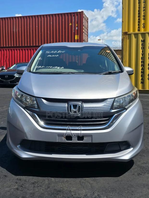 Honda Freed 2019 Silver