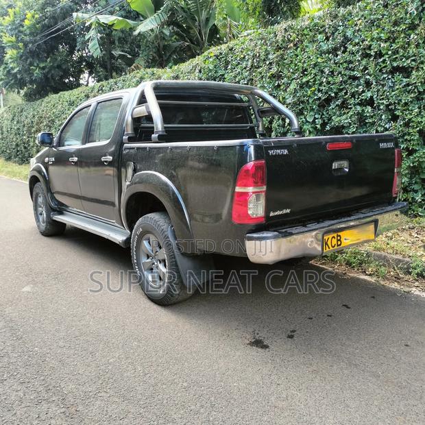 Toyota Hilux 2007 Black
