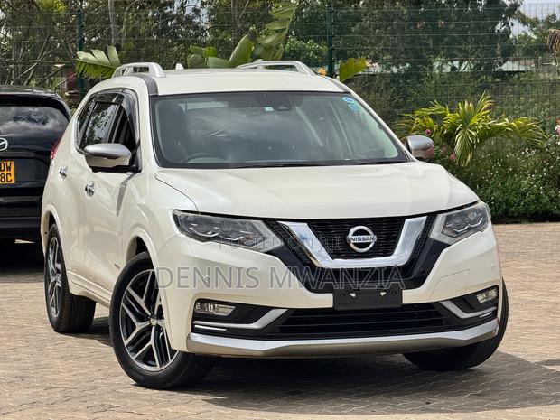 Nissan X-Trail 2.0 Hybrid AWD 2018 White