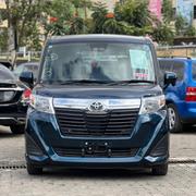 Toyota Roomy 2019 Blue for sale