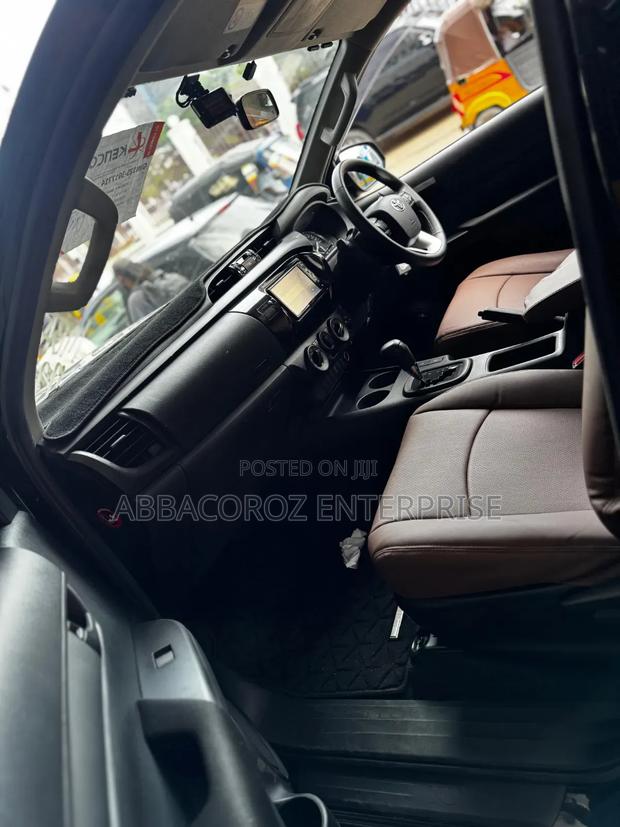 Toyota Hilux 2.4 Diesel 2020 Black