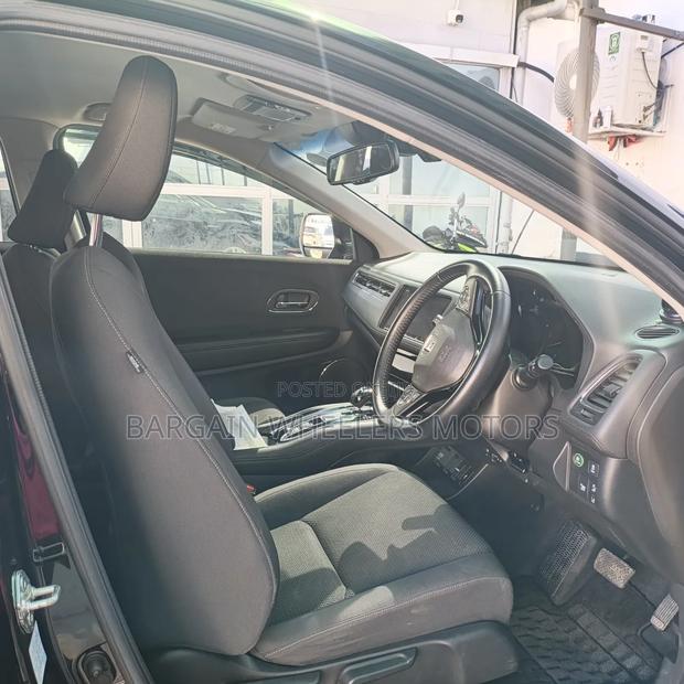 Honda Vezel 2019 Black